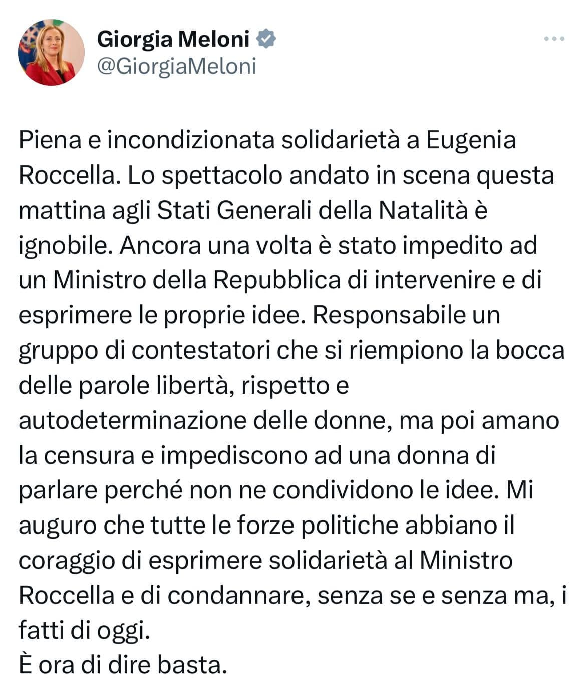 Potrebbe essere un'immagine raffigurante 1 persona e testo