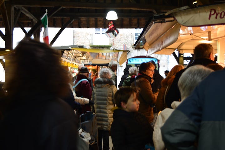 Les Halles Farmers Market