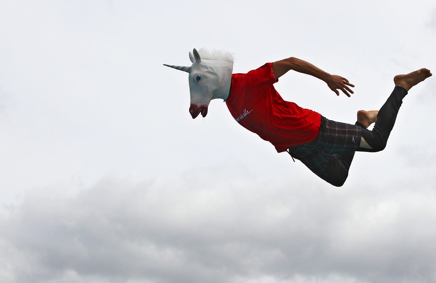 GERMANY-SPLASHDIVING-WORLD-OFFBEAT