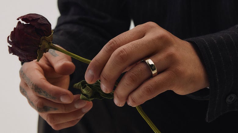 Oura's Ring 5 Is A Dramatically Thinner Smart Ring Oura's Ring 5 Is A Dramatically Thinner Smart Ring