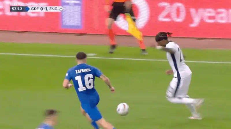 006628a7-907c-4e7b-9ec7-48fd61adf855_800