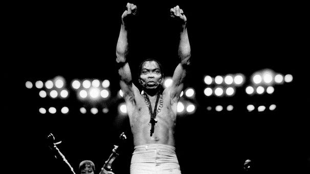 Fela Kuti, Orchestra Hall, Detroit 1986 | Bild: Leni Sinclair / Knitting Factory Records