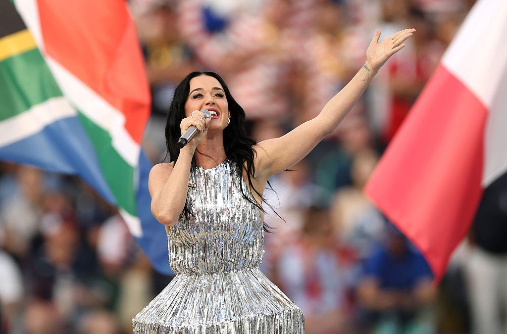 This Week in Canada: Reporting for Boyfriend Duty with Katy Perry