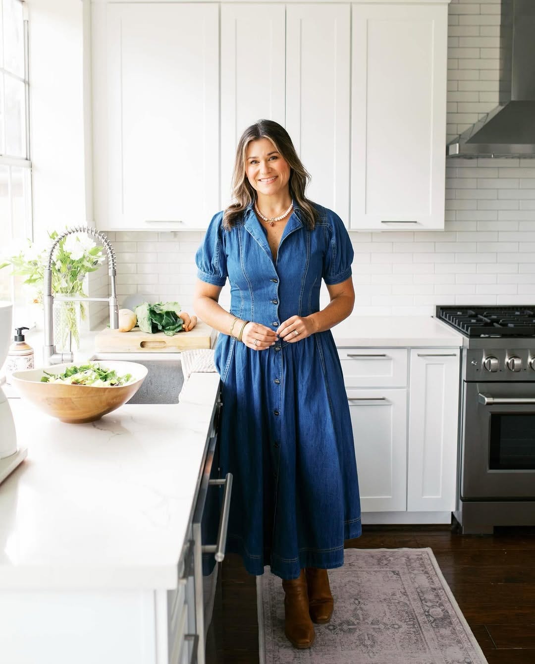 Leigh Ann Chatagnier, Photo by Elizabeth Jones Photography Leigh Ann Chatagnier, Photo by Elizabeth Jones Photography