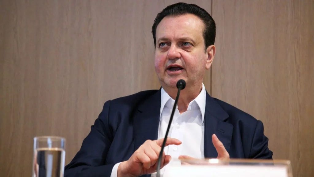 Kassab afirma que Flávio “vai desabar” e que Centrão está com Lula | Brasil  Paralelo