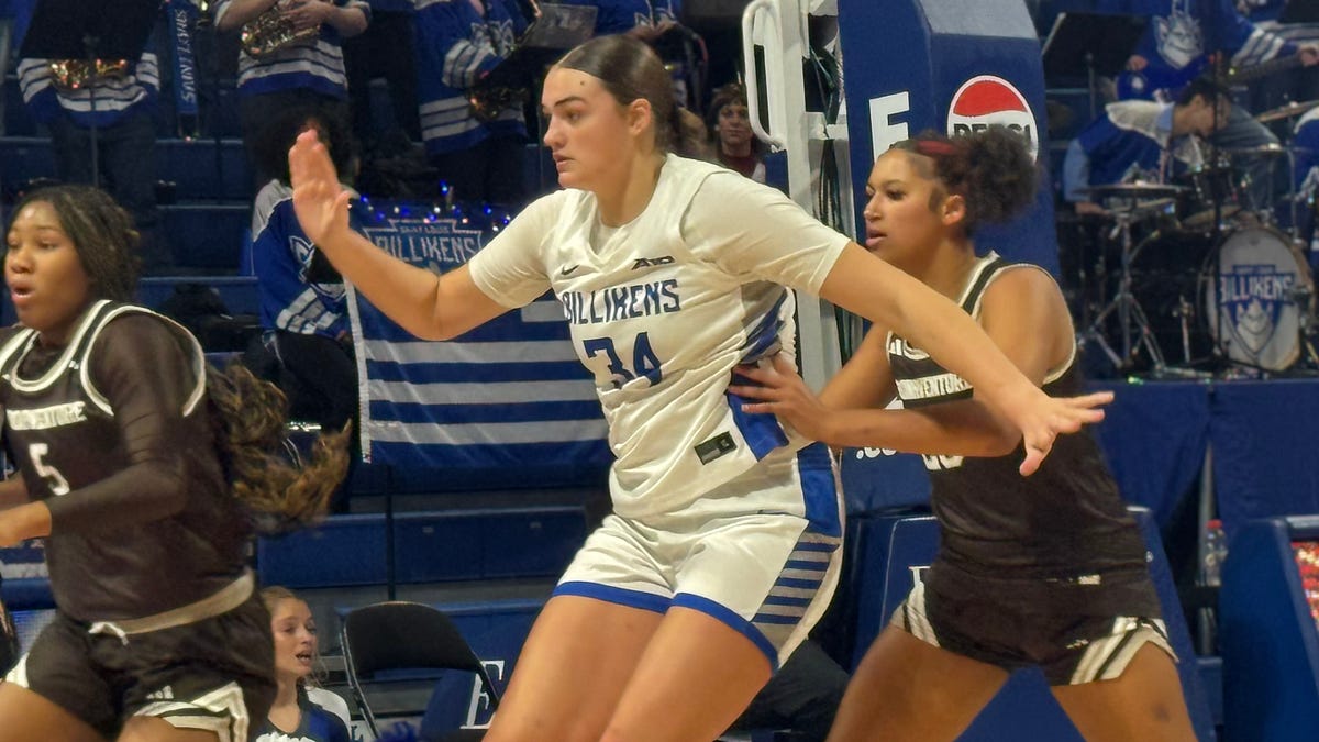 Alyssa Koerkenmeier had dominant games to start SLU career, earns women's freshman of year