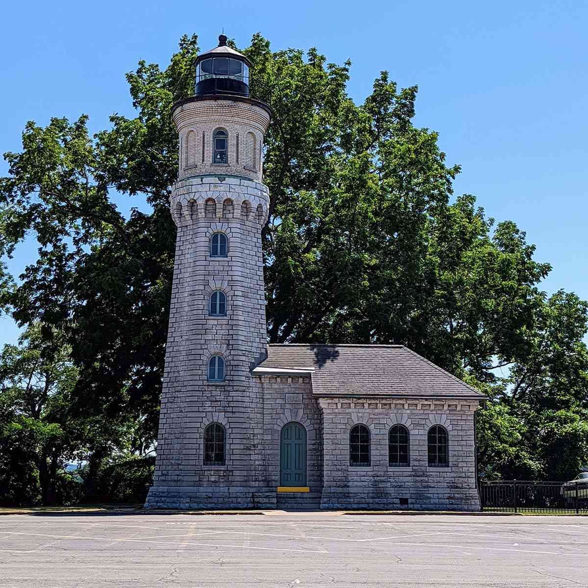 Old Fort Niagara lighthouse