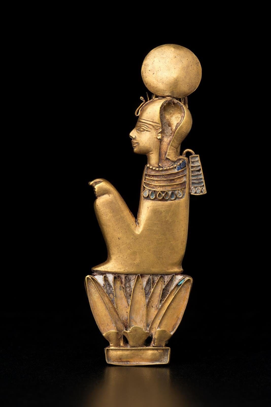 No photo description available.