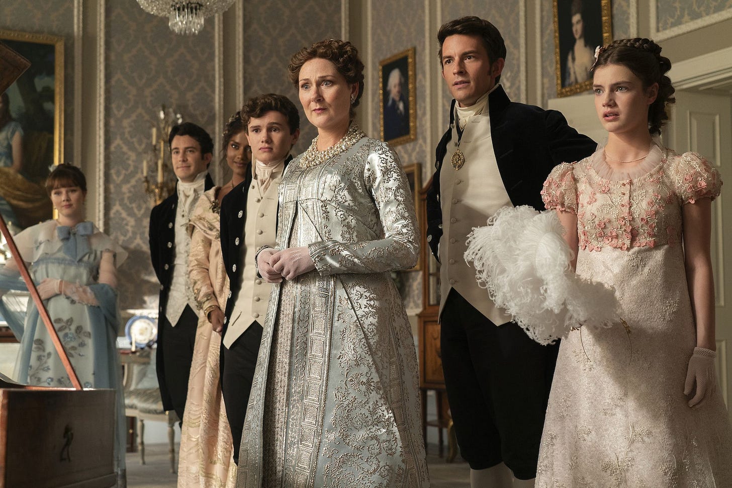 bridgerton l to r claudia jessie as eloise bridgerton, luke thompson as benedict bridgerton, simone ashley as kate sharma, will tilston as gregory bridgerton, ruth gemmell as lady violet bridgerton, jonathan bailey as anthony bridgerton, florence hunt as hyacinth bridgerton in episode 301 of bridgerton