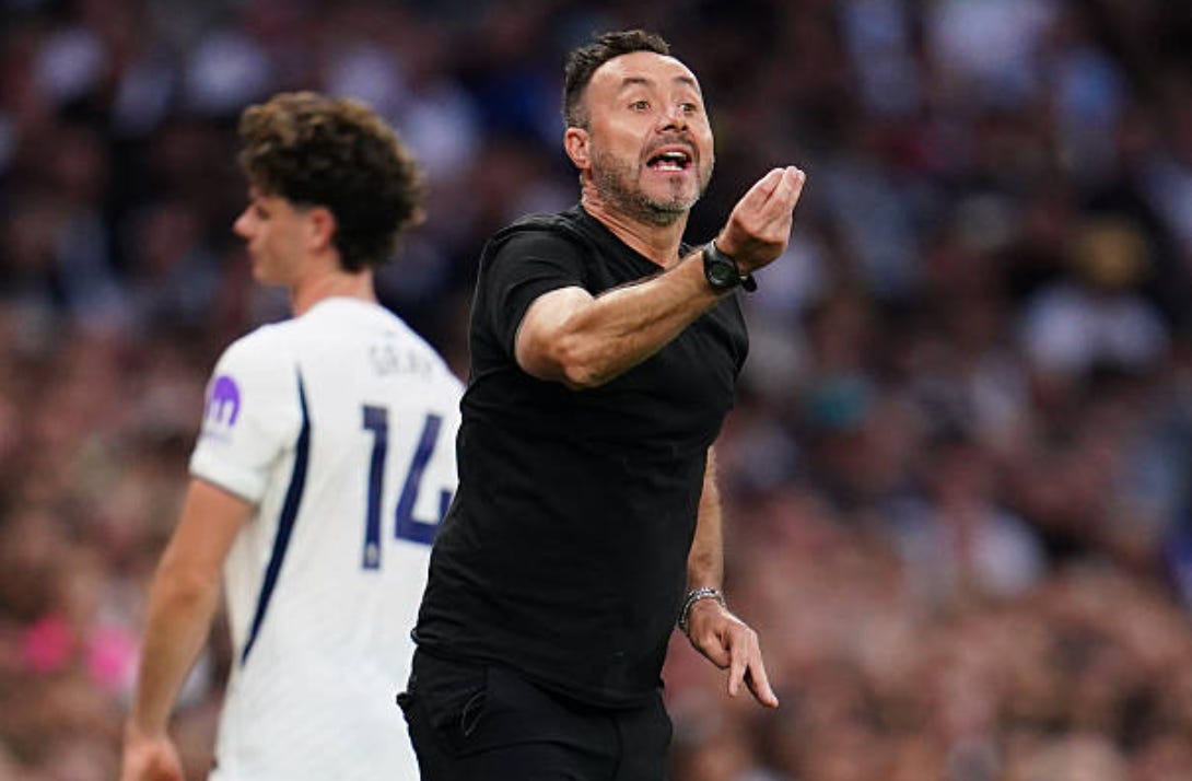 Roberto De Zerbi, manager of Tottenham Hotspur, during the Premier League match between Tottenham Hotspur and Everton at Tottenham Hotspur Stadium in London, United Kingdom, on September 12, 2026. (Photo by Harvey Murphy/News Images/NurPhoto via Getty Images)