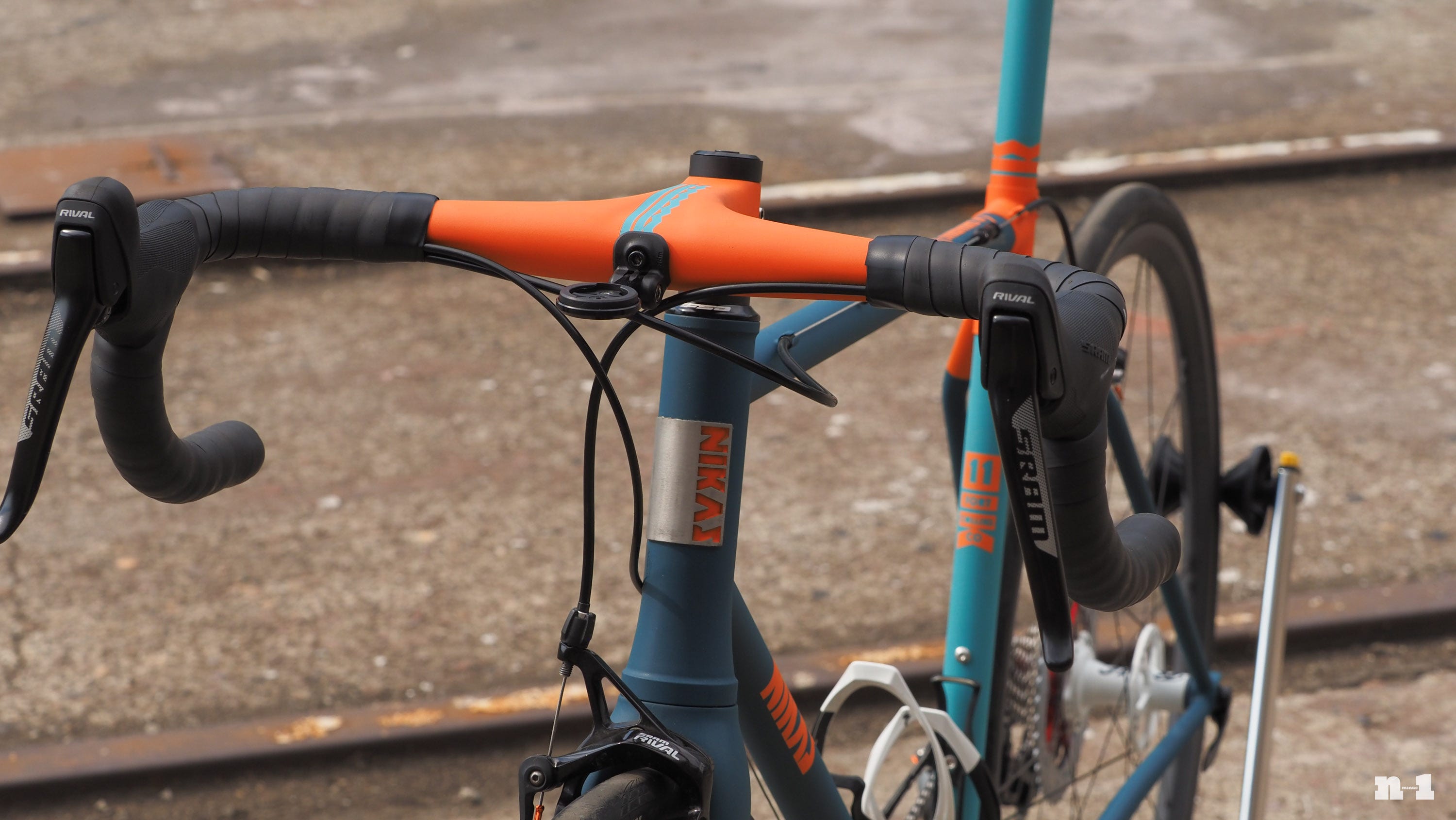 Nikas Bikes travel road bike