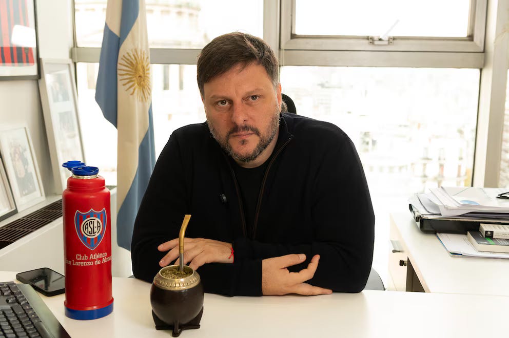 “Vivimos sumergidos en un profundo individualismo y no se termina de analizar lo complejo de este fenómeno como un conjunto de prácticas sociales y personales que conspiran contra valores como la solidaridad y la soberanía”, opina Leandro Santoro. Foto/Gastón Taylor