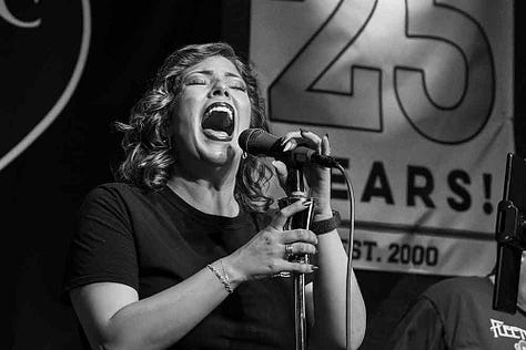 Hellen Bach live at The Iron Horse Pub