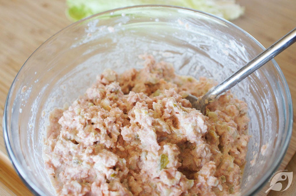 Ground Bologna Spread with Pickles & Onions Ground Bologna Spread with Pickles & Onions