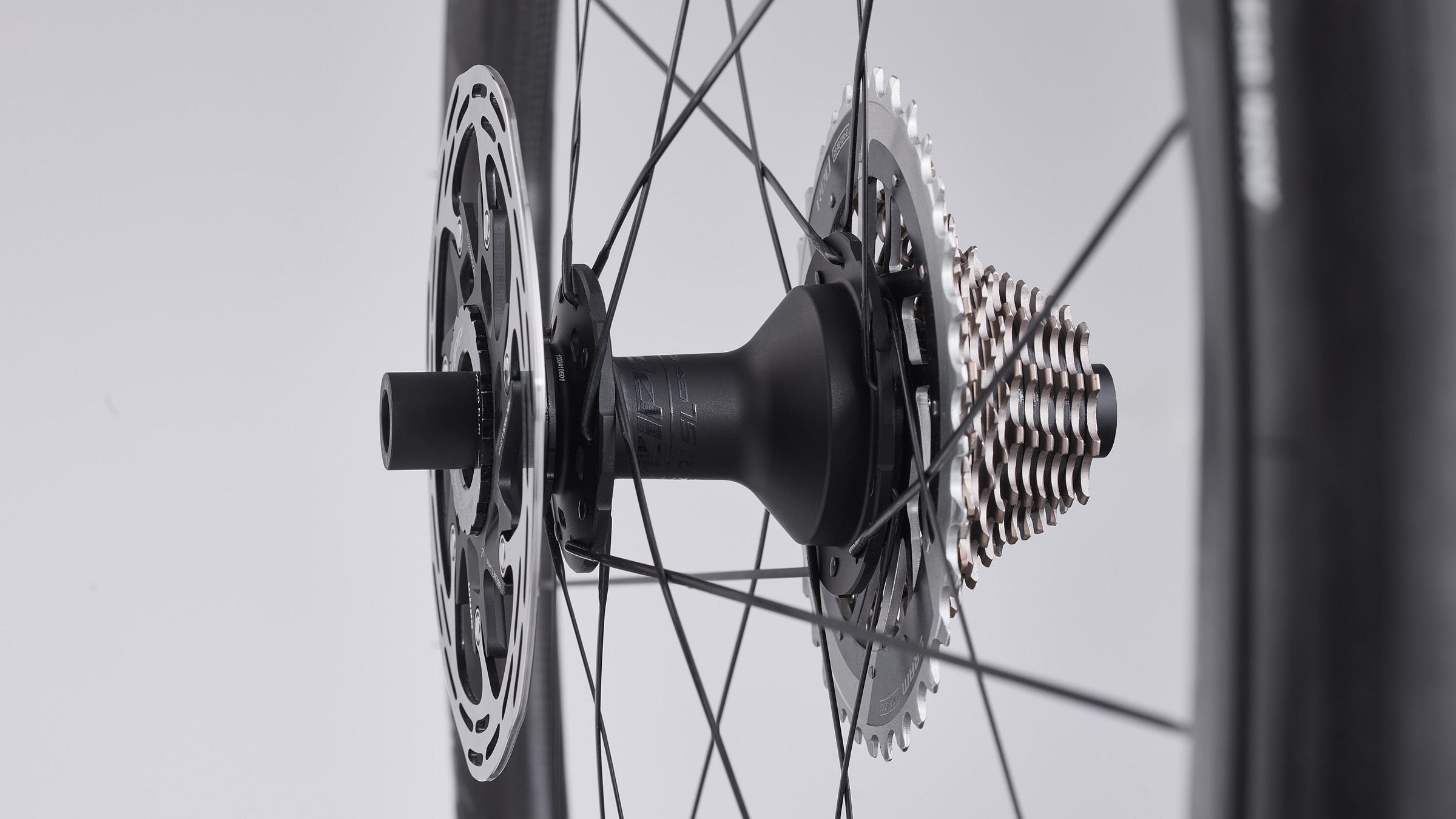 Zipp ZR1 SL hubs Zipp ZR1 SL hubs
