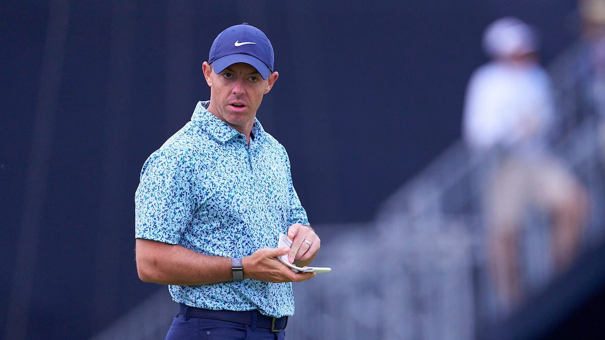 Riviera's 'horrible change' - by Head CaddieMaster