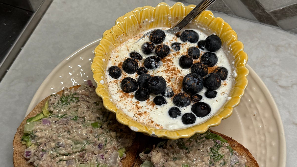 healthful hormones recipe #4: smashed sardine salad