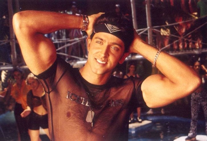 Hrithik Roshan Grooves To 'Ek Pal Ka Jeena' In China & We Can't Get Enough  Of His Cool Moves!