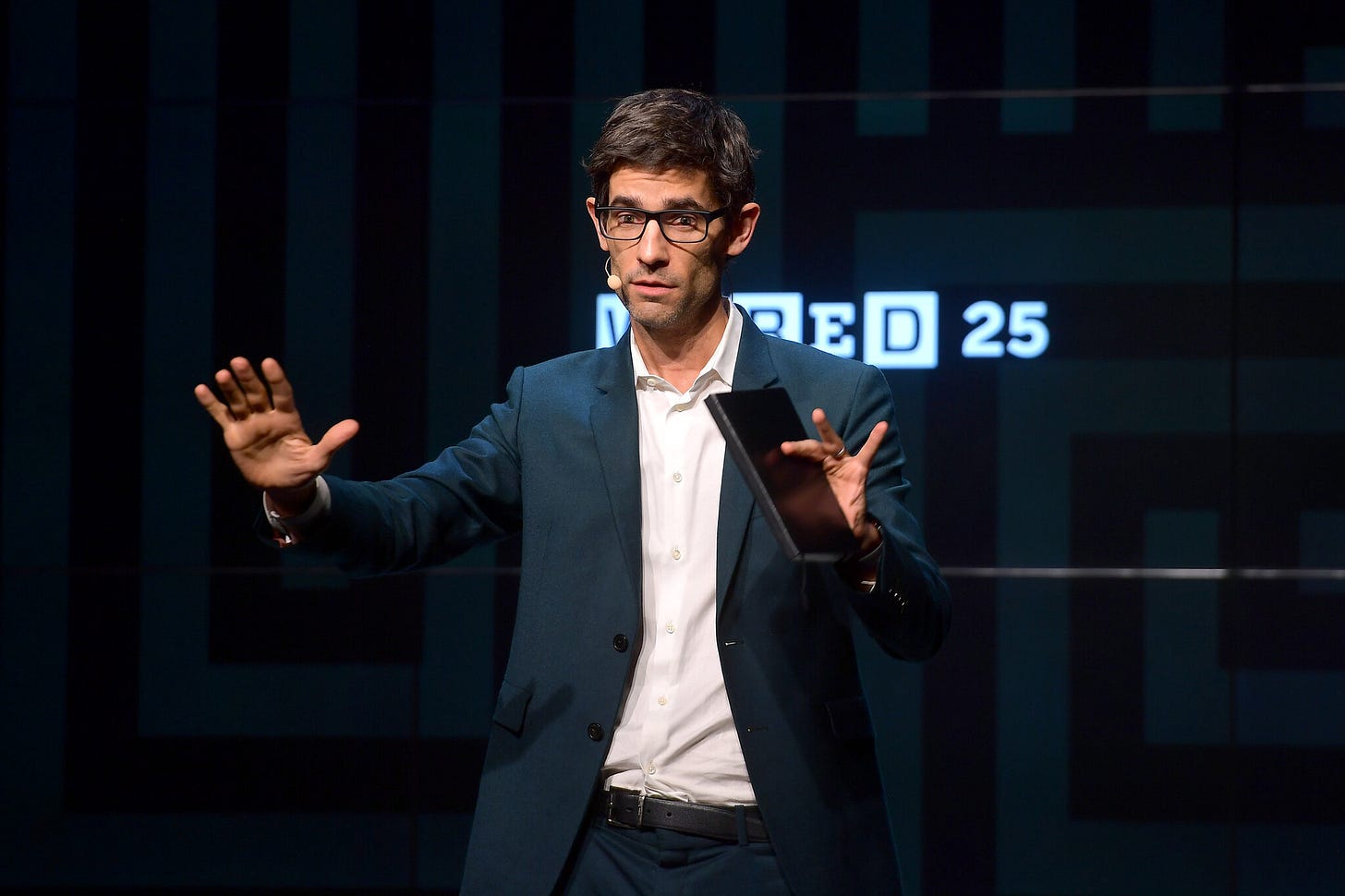 The Atlantic Plucks Wired Magazine's Top Editor as Its New C.E.O. - The New  York Times