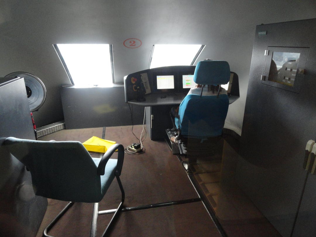 Shanghai maglev train cockpit, yes this is real, they do not have AC in that cockpit. : r/trains Shanghai maglev train cockpit, yes this is real, they do not have AC in that cockpit. : r/trains