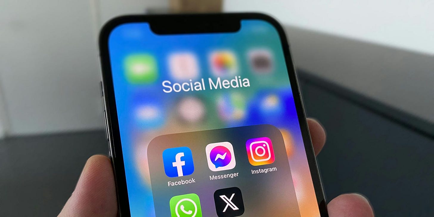 Social media is now the top news source in the U.S. - 9to5Mac