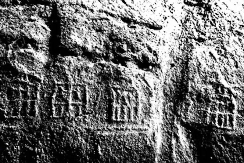 Emery's Saqqara seal impression after contrast enhancement, showing four serekhs. Emery's Saqqara seal impression after contrast enhancement, showing four serekhs.