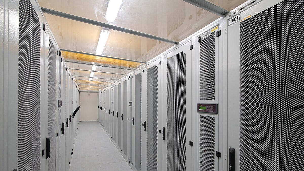 CoreWeave in 2026: A Great Business With a Dangerous Clock