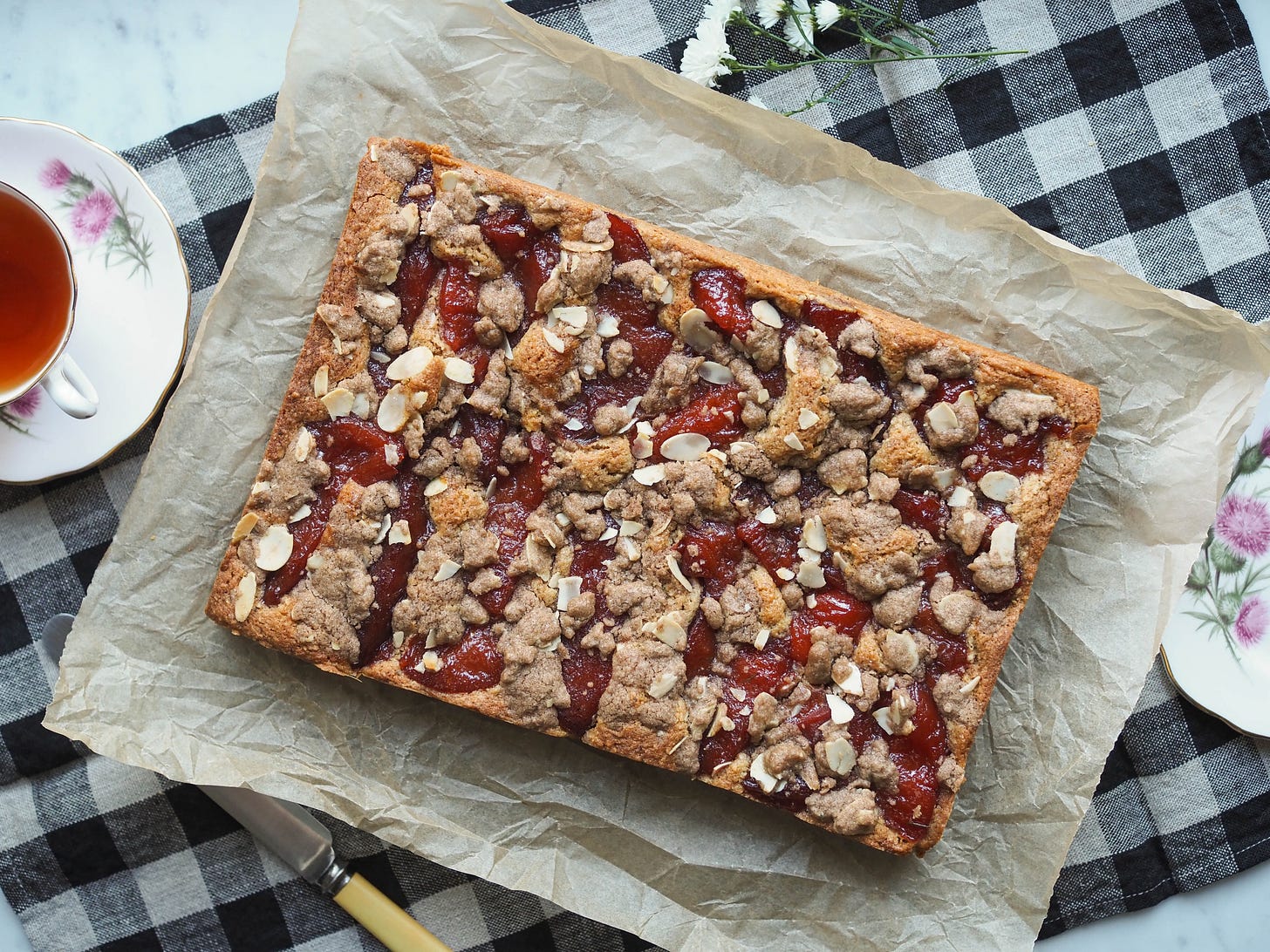 Hazelnut Quince Crumble Cake
