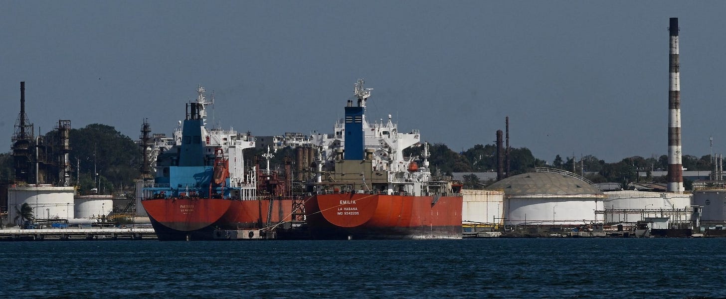 US says it will allow resale of Venezuelan oil to Cuba