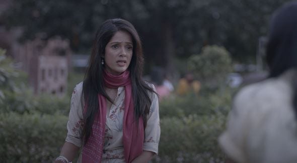 zeenat in mismatched