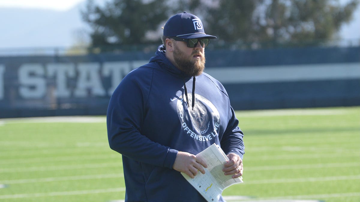 From dreaming in a garage to Happy Valley: Ryan Clanton is ready to build Penn State's O-line