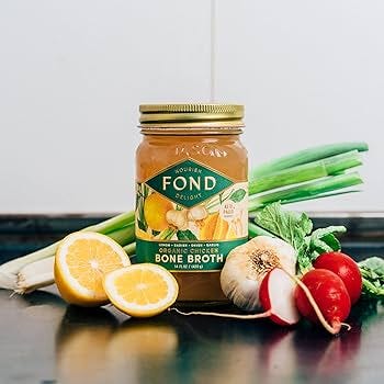 Fond Pasture-Raised Regenerative Chicken Bone Broth Infused with Organic Lemon & Garlic