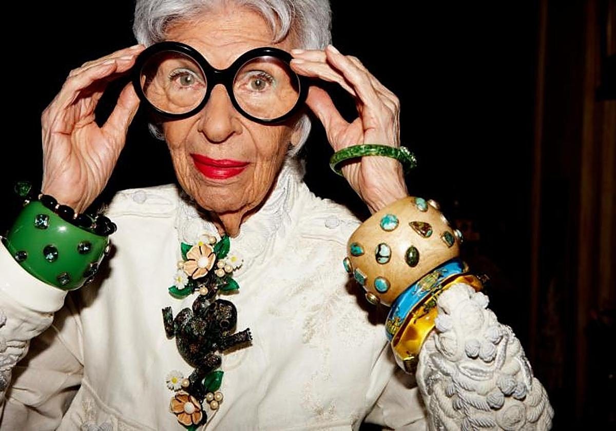 Muere la icónica diseñadora estadounidense Iris Apfel a los 102 años Muere la icónica diseñadora estadounidense Iris Apfel a los 102 años