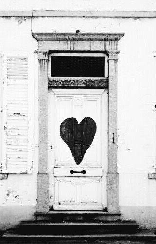 May be a black-and-white image of heart