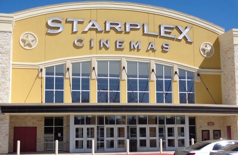 Starplex Cinemas @Royal_Window / Twitter.com Starplex Cinemas @Royal_Window / Twitter.com