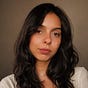 Tayná Meirelles's avatar