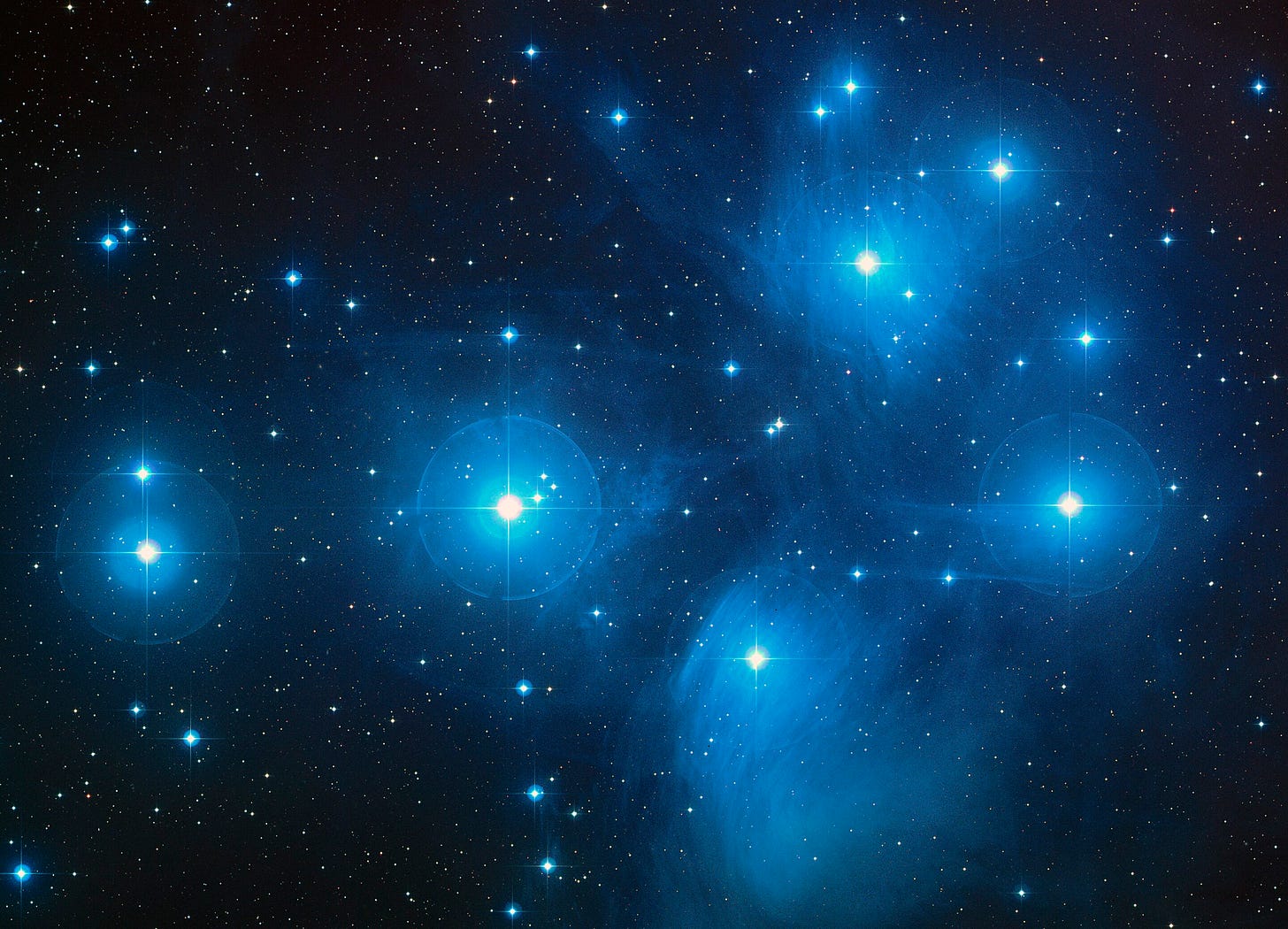 Illustrative image of the article Pleiades (astronomy)