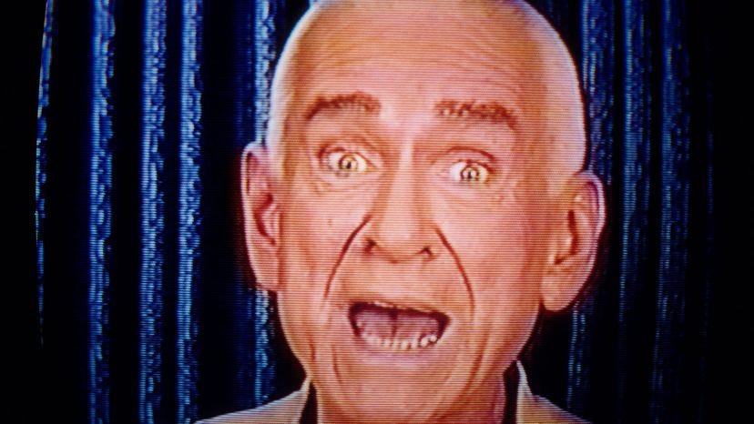 The Sad, Strange Story of the Heaven's Gate Cult | HowStuffWorks