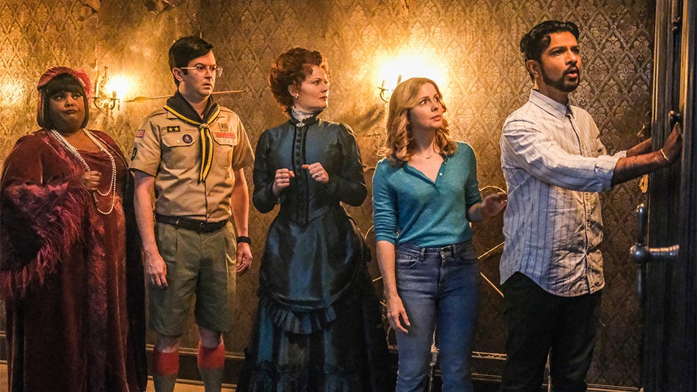CBS Primetime Sitcom 'Ghosts' a Surprise Hit for Network - Variety