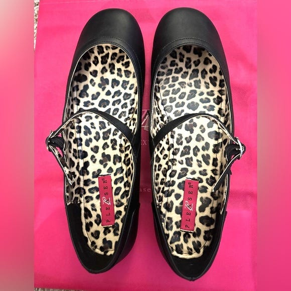 Pleaser Pink Label Vegan Leather Mary Jane Ballet Flat w/Cheetah Pattern Sz 14M - Picture 1 of 9