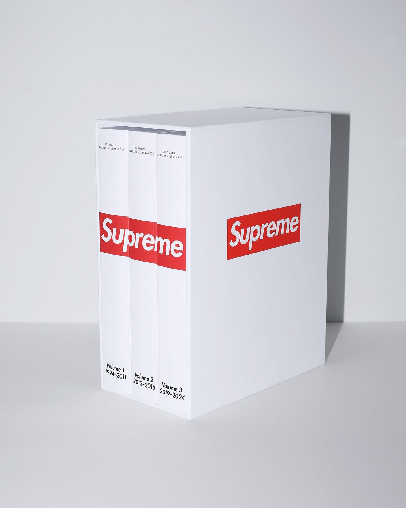 Supreme 30 Years: T-Shirts 1994-2024 Book (1/18)