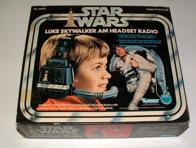 Kenner's Luke Skywalker AM Headset Radio (1977) : r/StarWars Kenner's Luke Skywalker AM Headset Radio (1977) : r/StarWars