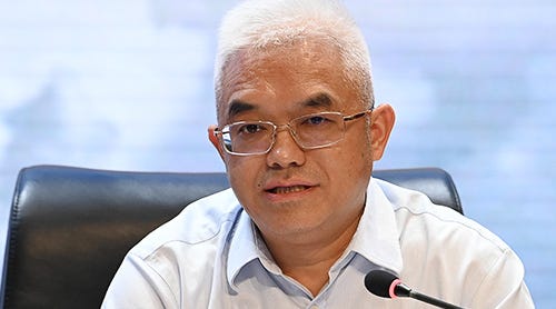 
Zhou Guangquan 周光权 |  deputy director of the NPC Constitution and Law Committee 
