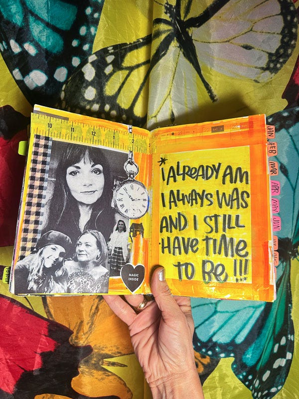 Hobonichi Cousin- Tracy Benjamin of The Handwriting Club Hobonichi Cousin- Tracy Benjamin of The Handwriting Club