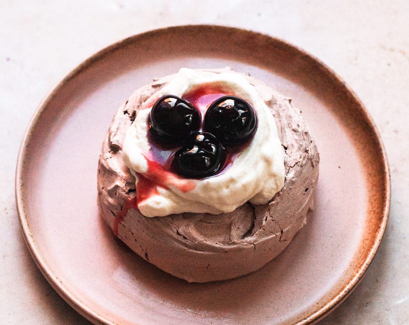 Mini Cocoa Pavlovas
