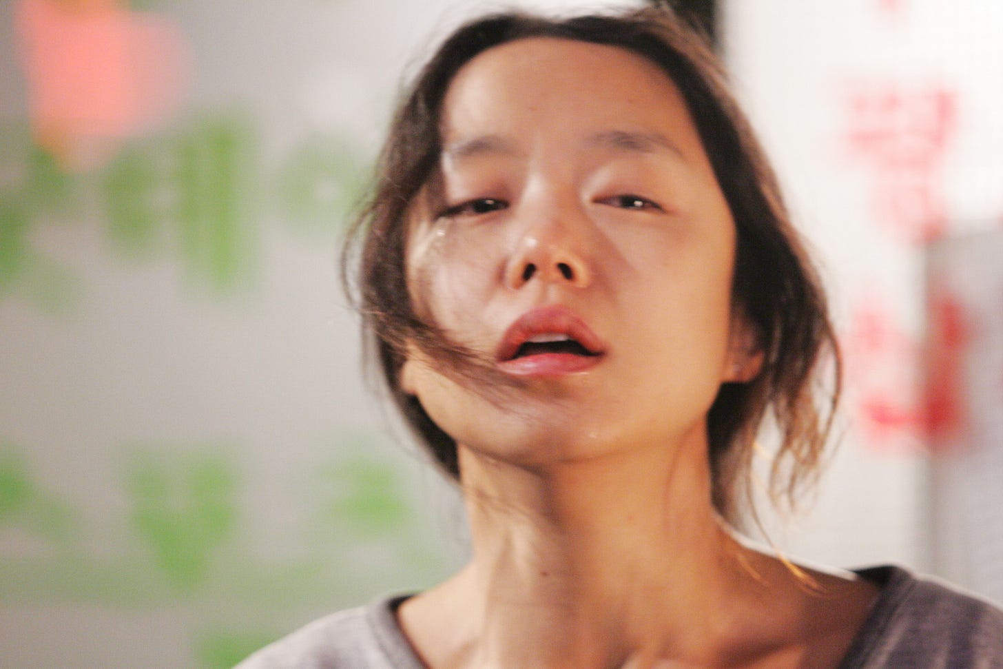Secret Sunshine (2007) - Jeon Do-yeon as Shin-ae Lee - IMDb