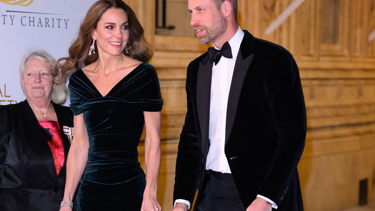 princess catherine dress designer Kate Middleton's Wedding Dress Embroiderer on Keeping Royal Secret