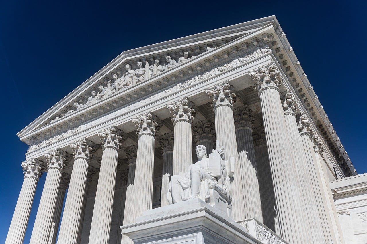 Picture of US Supreme Court building