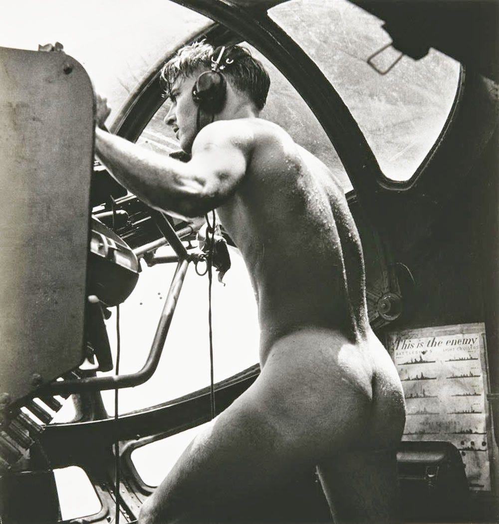 The Naked Gunner: Iconic Photo from the Rescue at Rabaul, 1944 - Rare  Historical Photos