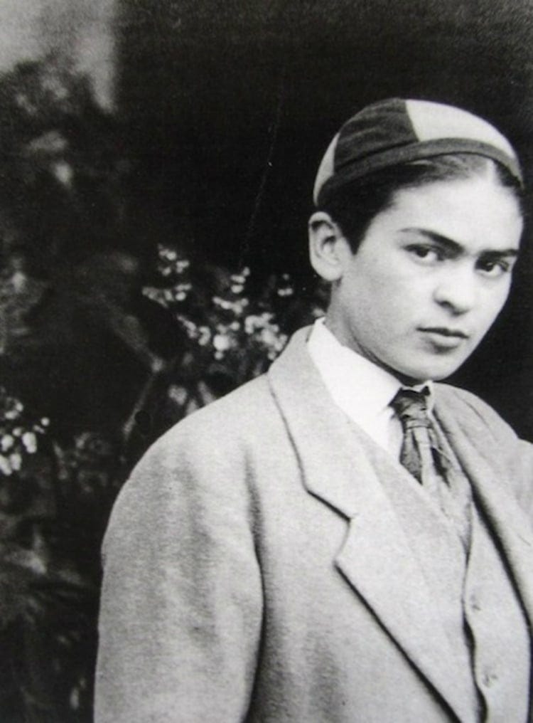 Rare Photos of Frida Kahlo, Age 13-23 | Open Culture